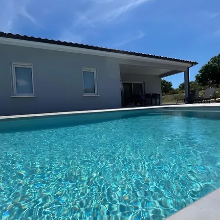 Casa de Férias Liledou - Belle De Plain-pied Berrias-et-Casteljau